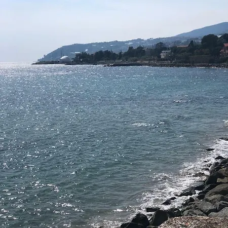 Lejlighed Sanremo, Relax Sul Mare Di Porto Sole, Tra Fiori E Profumi Sanremo